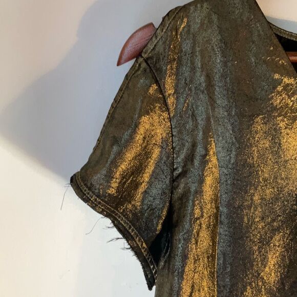 All Saints Gold/Black Lame’ Cold Shoulder Raw Hem Top, Size 0. Flowy - Picture 3 of 11